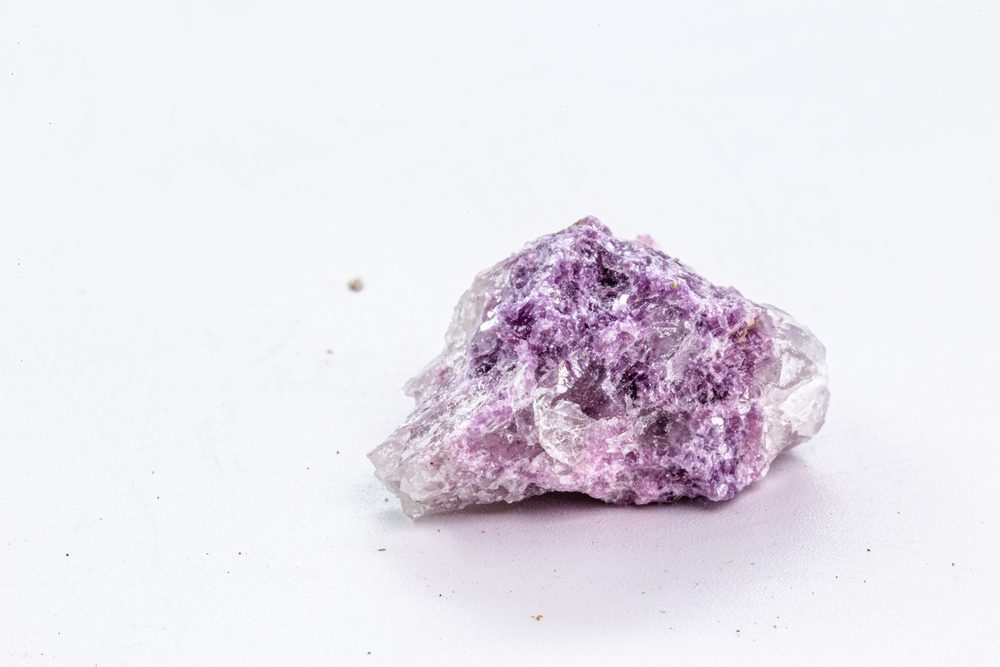lepidolite meaning, lepidolite stones,